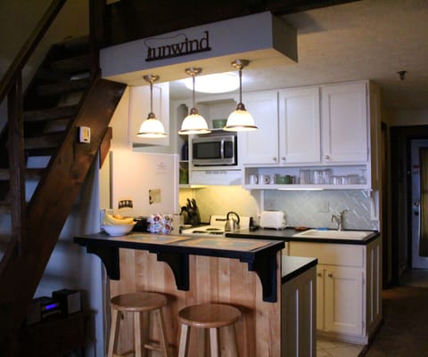 Spacious fully stocked kitchen