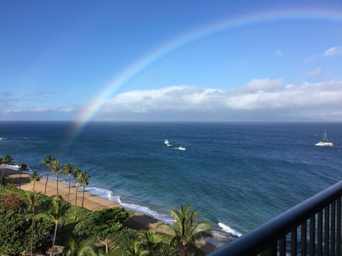 a rainbow from our favorite lanai!