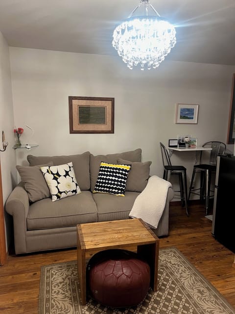 living room / bar stool counter sitting nook