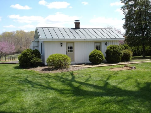 Servants' Cottage - Circa 1856