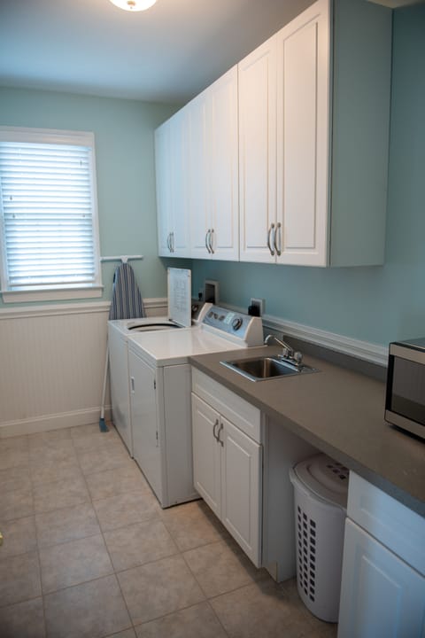 2d level laundry area (powder room not shown)