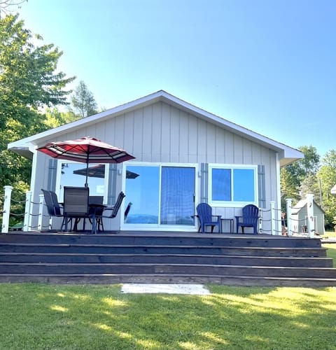 Deck facing the lake