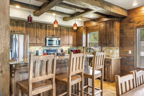 Breakfast bar with seating for 3 more