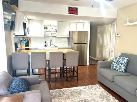 Kitchen living room combination