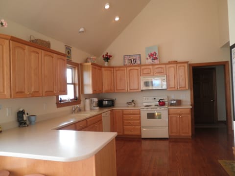 Large kitchen overlooking lake