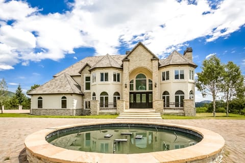 The Summit House