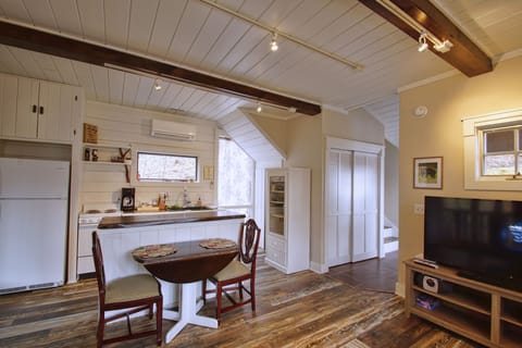 Updated living room/kitchen 2018