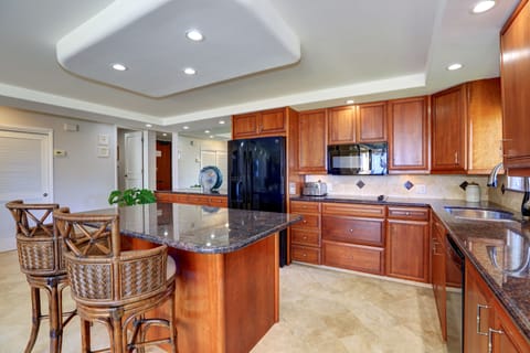 Kitchen Area with beautiful island table