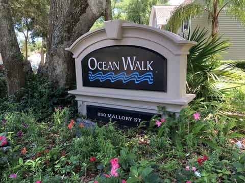 Ocean Walk entry sign on Mallery Street