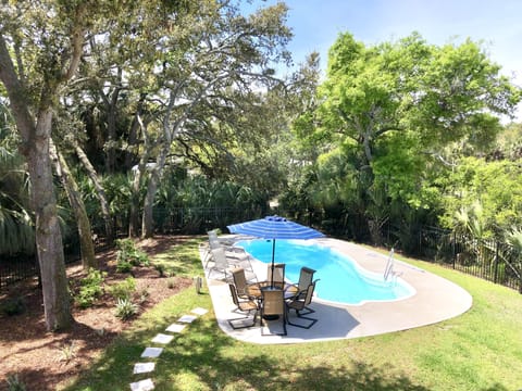 Private In Ground Pool with Landscaped Yard. 