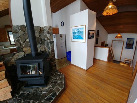 Fire place with entry stairs