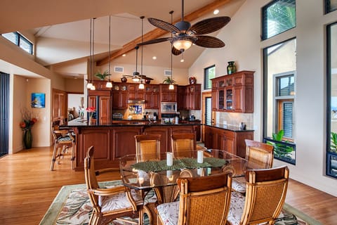 The centralized kitchen keeps the Ohana together!