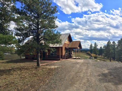 Loma Ponderosa -  luxury living in the mountains 