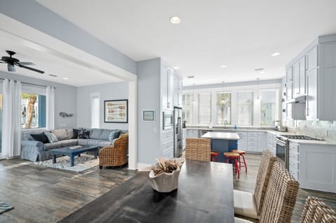 Invite the Family!  Bay County certified for 12 guests.  