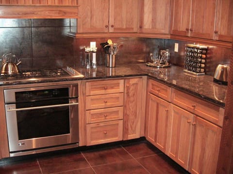 Gourmet Kitchen with everything you need. Gas range, 2 ovens!