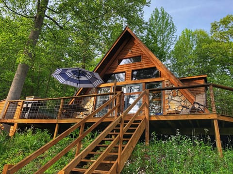 Deck surrounds the chalet