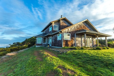 Shore Pines sits on 5 acres of secluded Southern Oregon Coastline.