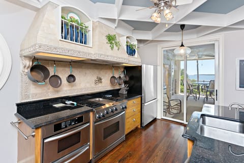 Enjoy stainless steel appliances in Kitchen