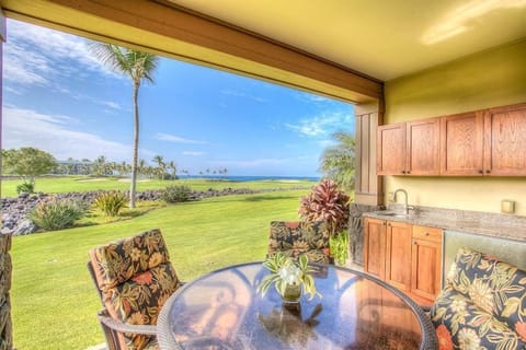 Enjoy Alfresco dining with bbq, wetbar, mini fridge and views
