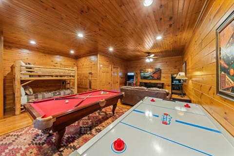 Awesome open Game Room on lower Level