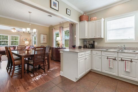 002_1600x1067_mls_1600x1067 (005) (10)