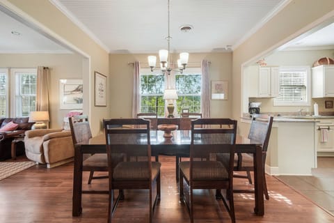 002_1600x1067_mls_1600x1067 (005) (8)