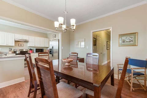 002_1600x1067_mls_1600x1067 (005) (7)