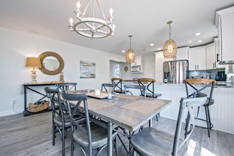 Dining Room (Upper Unit)