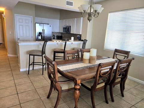 Dining Room & Kitchen
