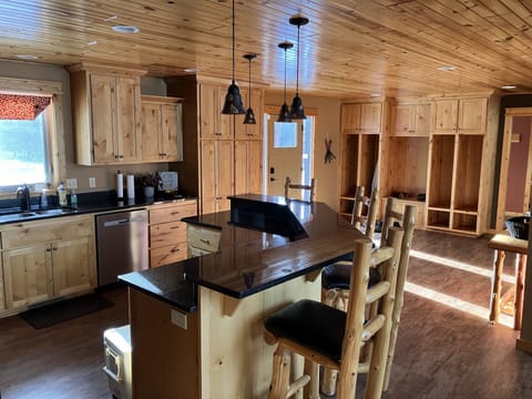 Center island and entryway