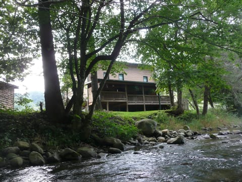 Back of cabin from Helton Creek