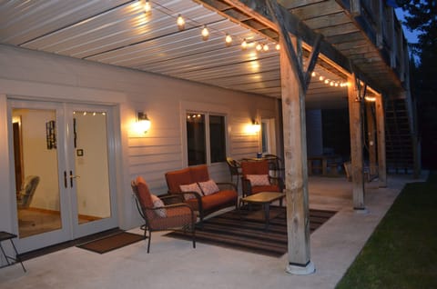 Lower level covered patio (walk out)