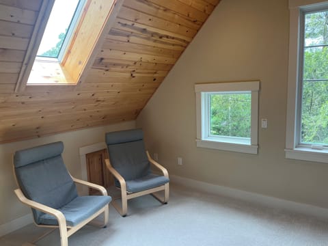3rd Floor loft sitting area