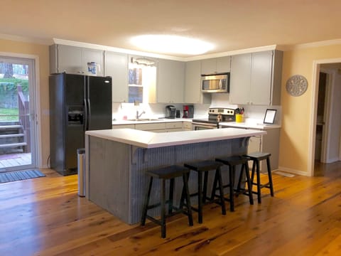 Front door comes into the kitchen