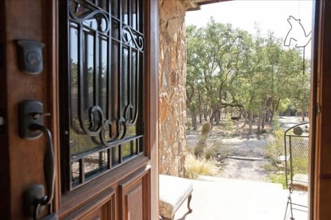 Welcome to Casa Mora! Front door view.Enjoy morning coffee watching sunrise!