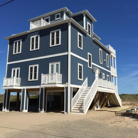 Front.  view from road.   Plenty of parking