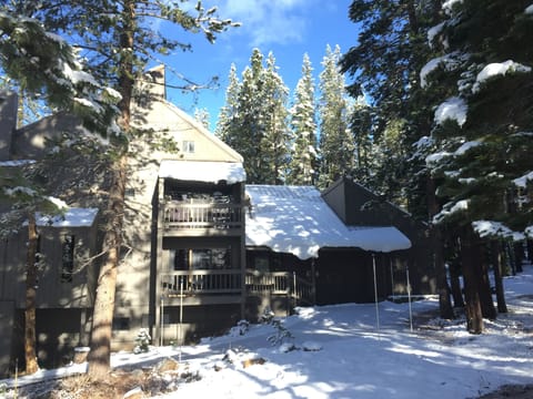Modern Luxury at its best in Tahoe Donner