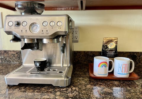 Espresso machine just to make your morning even more perfect!