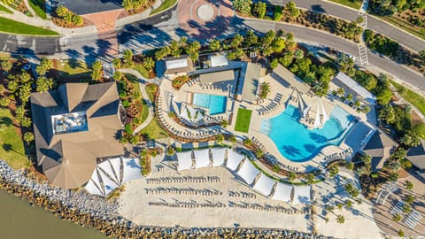 Beachfront pools and club restaurants