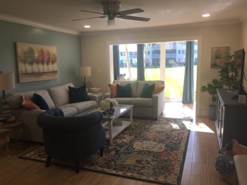 Living area is so comfy and inviting!