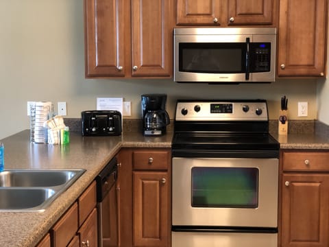 Our fully equipped kitchen has everything you need to feel like a master chef!