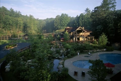 Catatoga Club House with Pool and Tennis Courts