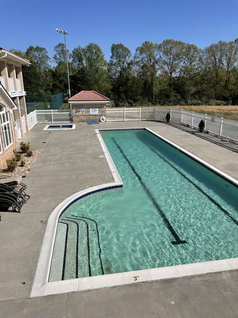 Guests have use of community swimming pool.