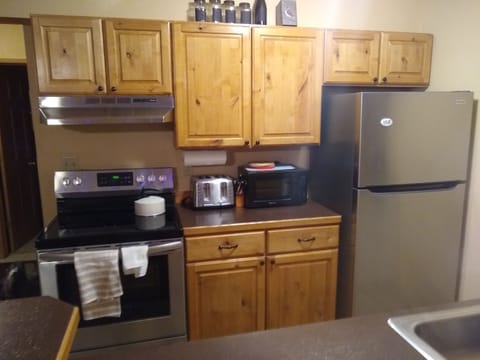 New Range, Hood, and Refrigerator installed June 2023