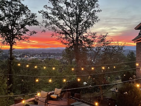 Sunrises & Sunsets on the back brick patio!
