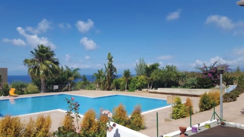 View of the infinity pool