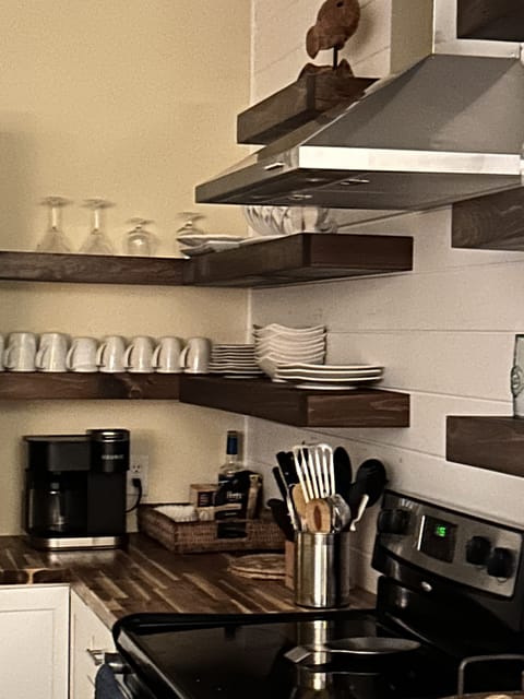 Well stocked gourmet kitchen- just add food ;-)