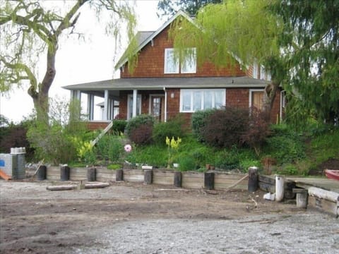 'another view from the southwest 