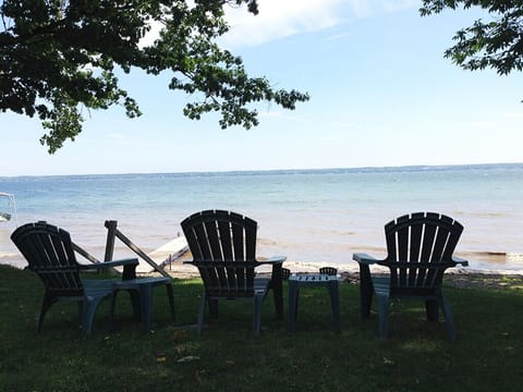 A wonderful place to enjoy a relaxing vacation on Seneca Lake.