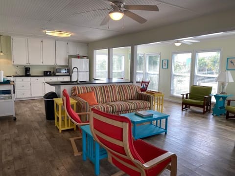 Open Kitchen, dining, living common area